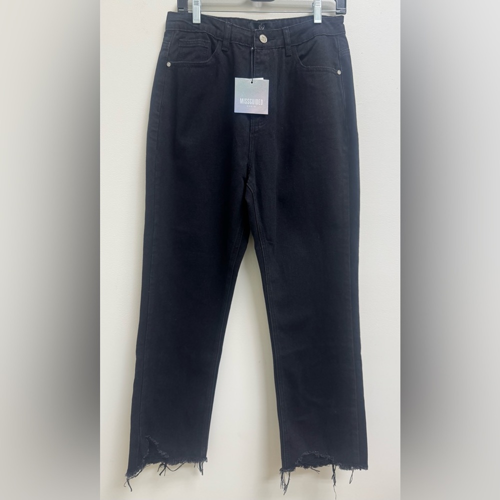 NWT Missguided Wrath Straight Leg Raw Hem Jean